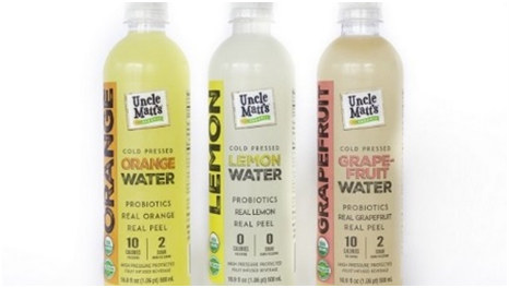 “消費者的認可”也是推動該公司生產(chǎn)近水飲料的動力之一。